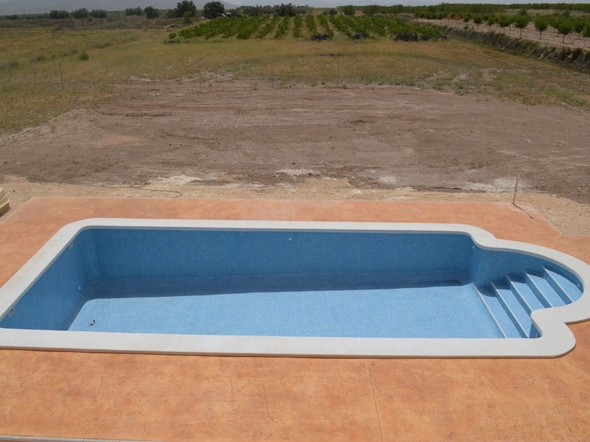 4 bedroom Villa for sale in Pinoso with pool garage - € 454,000 (Ref: 8200032)