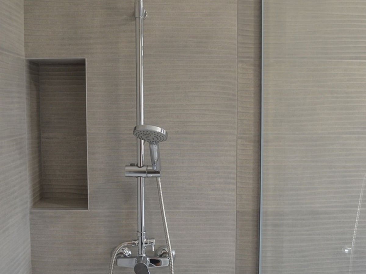 Chalet de 4 habitaciones en Pinoso en venta con piscina garaje - 454.000 € (Ref: 8200032)