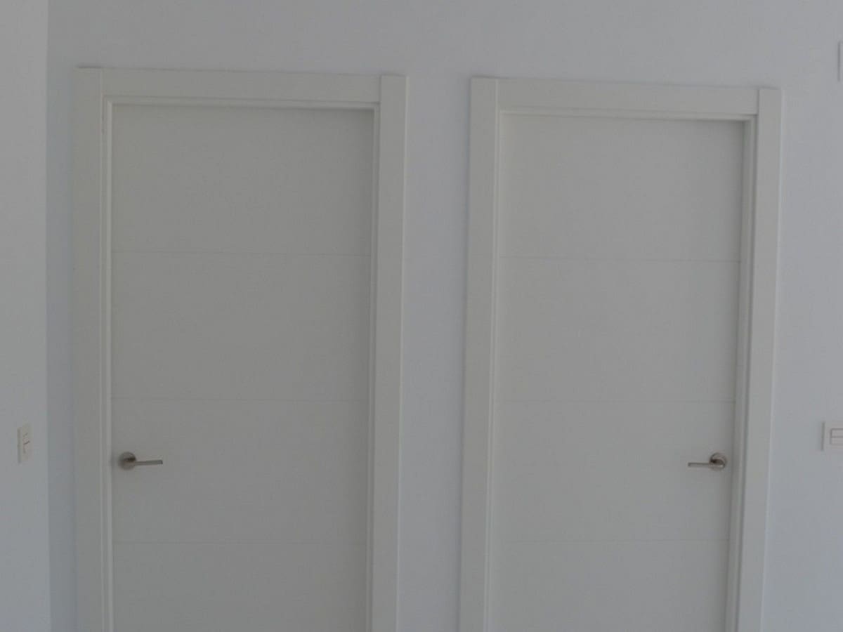 4 sypialnia Willa na sprzedaż w Pinoso z basenem garażem - 454 000 € (Ref: 8200032)