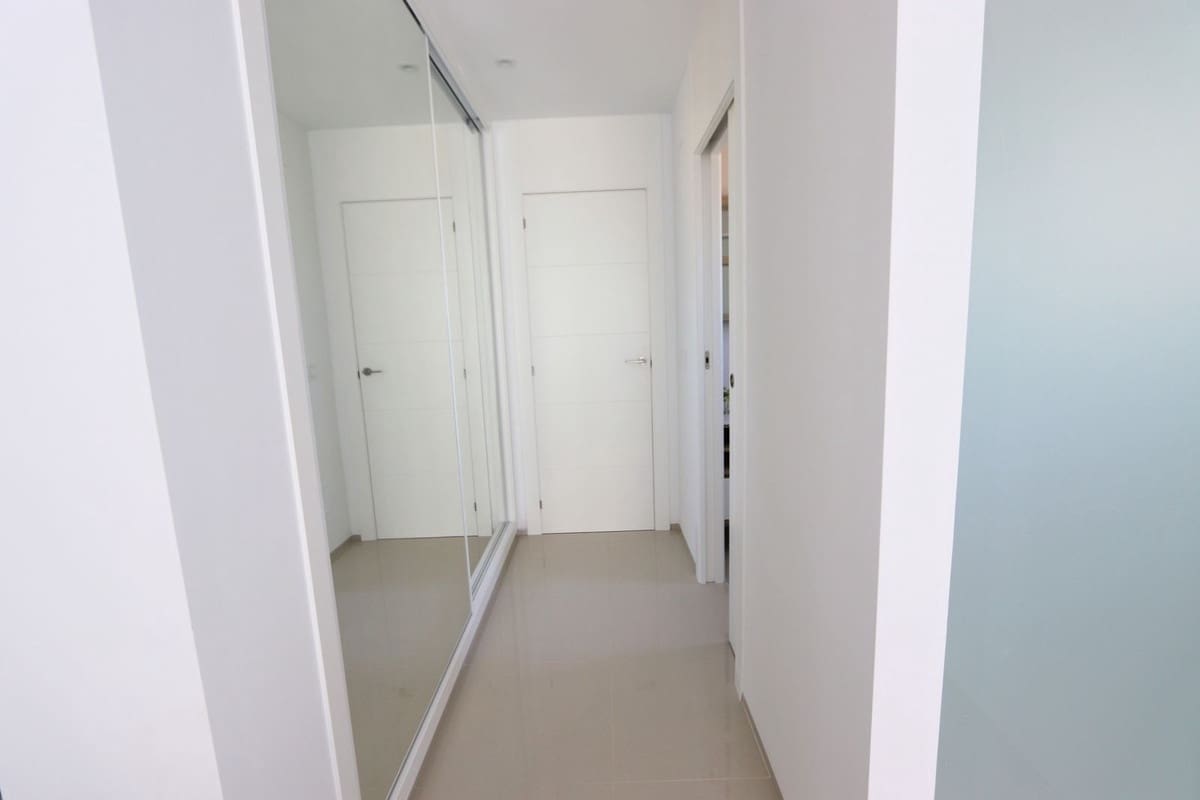4 sovrum Villa till salu i Los Alcazares med pool garage - 650 000 € (Ref: 8200036)
