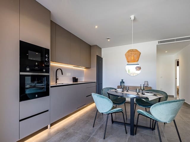 2 bedroom Apartment for sale in Pilar de la Horadada with pool garage - € 252,900 (Ref: 8200051)