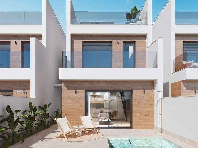 3 quarto Moradia em Banda para venda em San Pedro del Pinatar com piscina garagem - 345 000 € (Ref: 8200078)