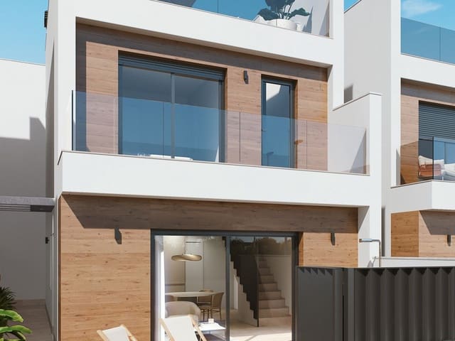 3 quarto Moradia em Banda para venda em San Pedro del Pinatar com piscina garagem - 345 000 € (Ref: 8200078)