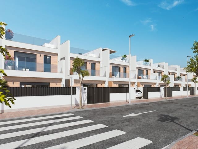3 slaapkamer Rijtjeshuis te koop in San Pedro del Pinatar met zwembad garage - € 345.000 (Ref: 8200078)