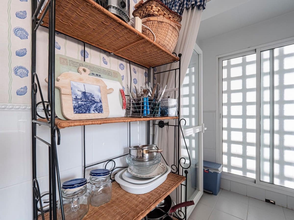 2 soverom Leilighet til salgs i Puerto Banus med svømmebasseng garasje - € 1 575 000 (Ref: 8209046)