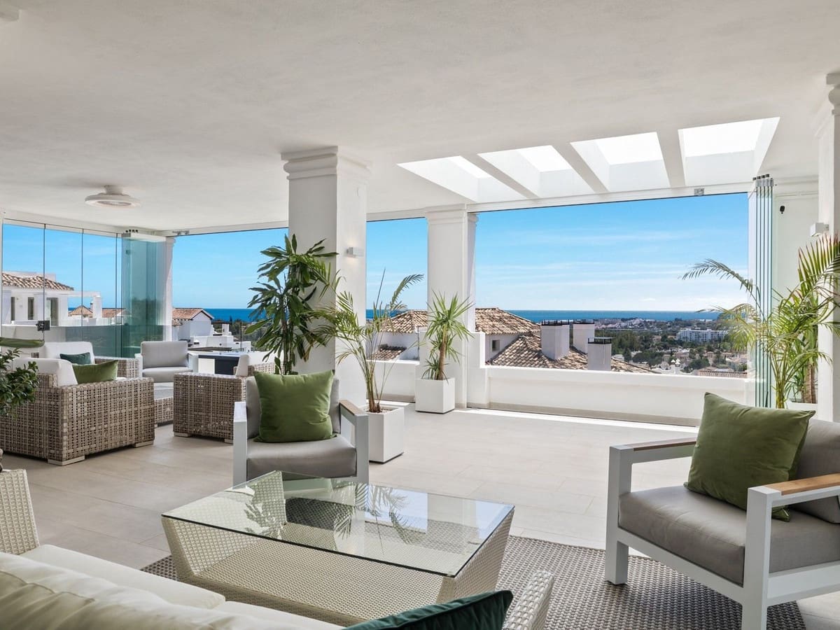 7 Zimmer Apartment zu verkaufen in Nueva Andalucia mit Pool Garage - 3.700.000 € (Ref: 8209047)