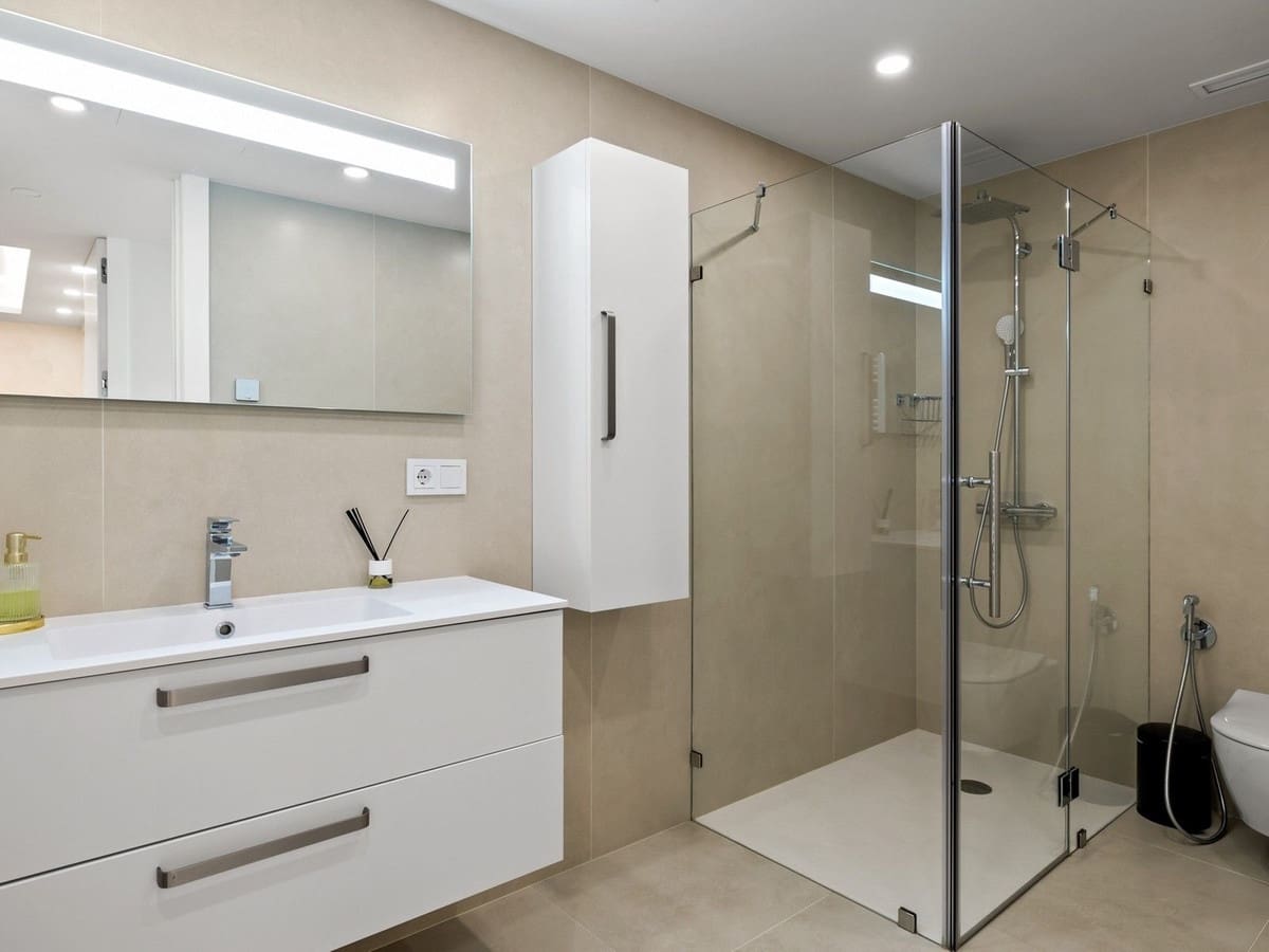 Apartamento de 7 habitaciones en Nueva Andalucia en venta con piscina garaje - 3.700.000 € (Ref: 8209047)