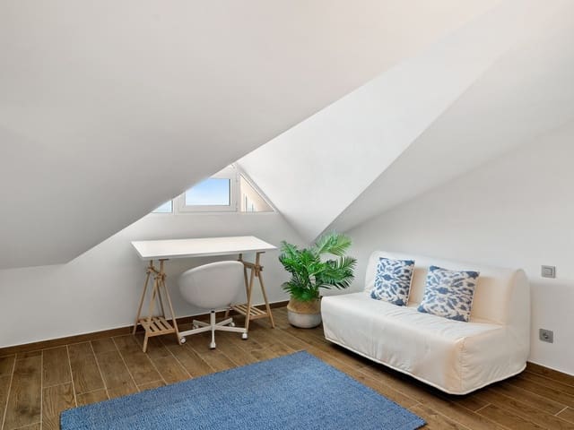 3 makuuhuone Huoneisto myytävänä paikassa Guadalobón, Estepona mukana uima-altaan - 749 000 € (Ref: 8226073)