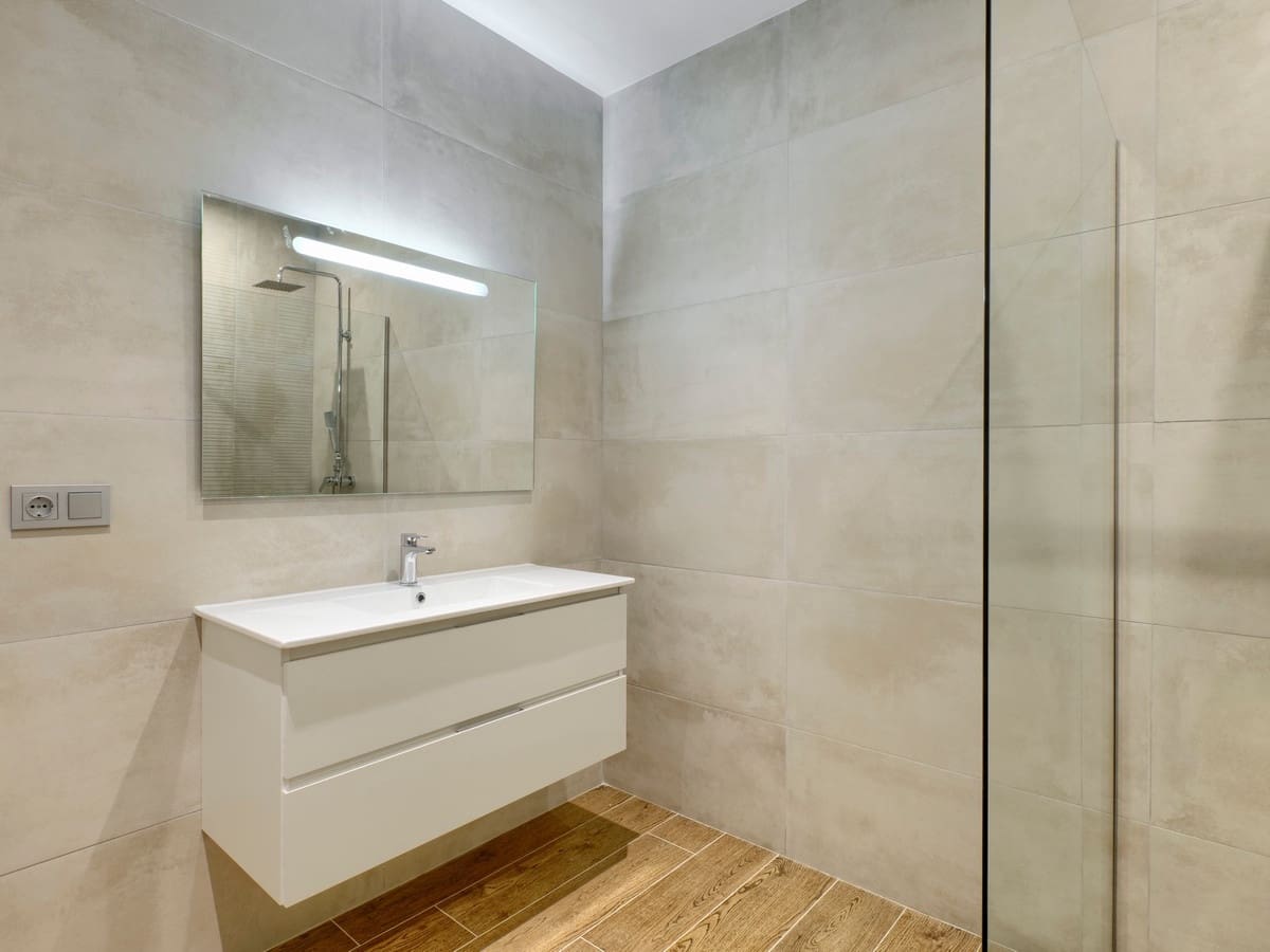 3 bedroom Apartment for sale in Estepona with pool - € 719,000 (Ref: 8226074)