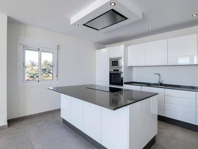 3 chambre Appartement à vendre à Guadalobón, Estepona avec piscine - 719 000 € (Ref: 8226074)