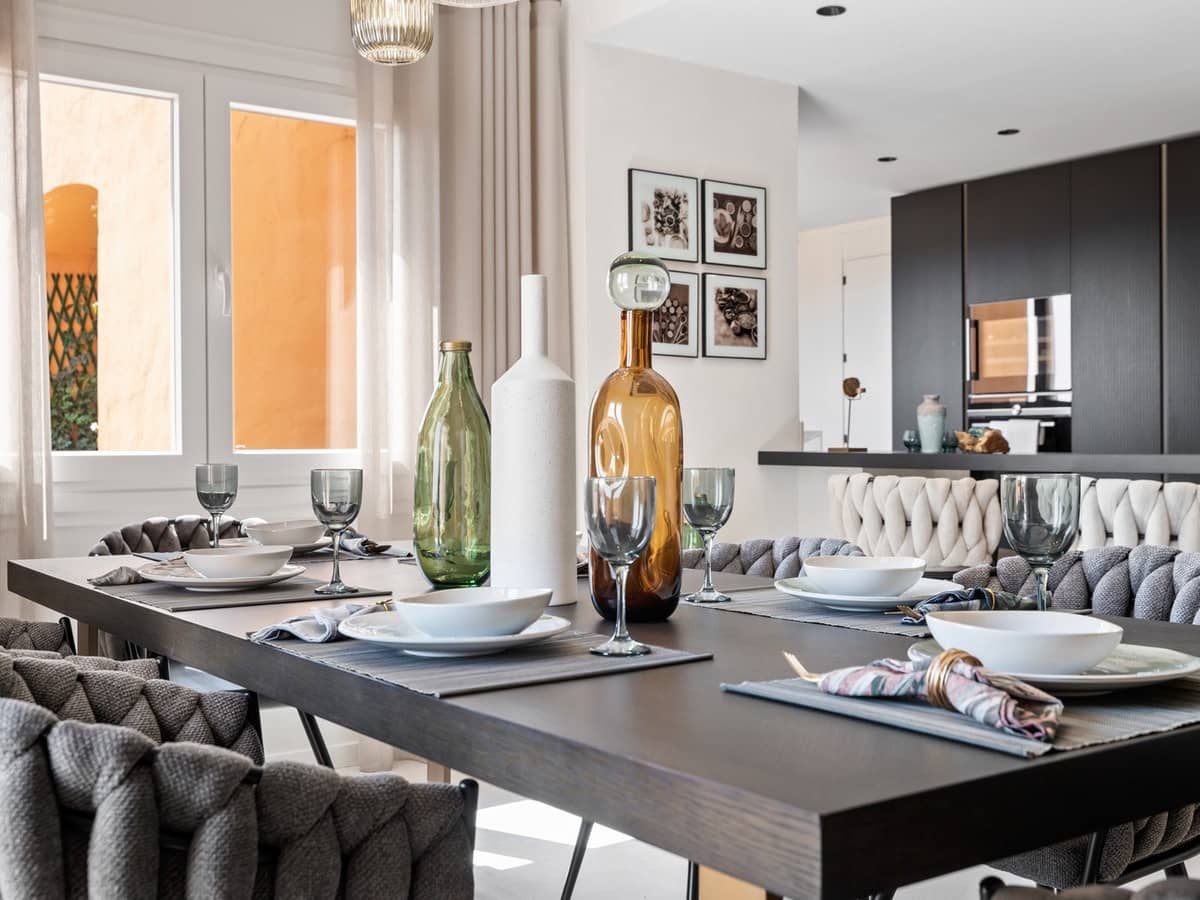 3 bedroom Apartment for sale in Nueva Andalucia with pool garage - € 2,295,000 (Ref: 8226075)