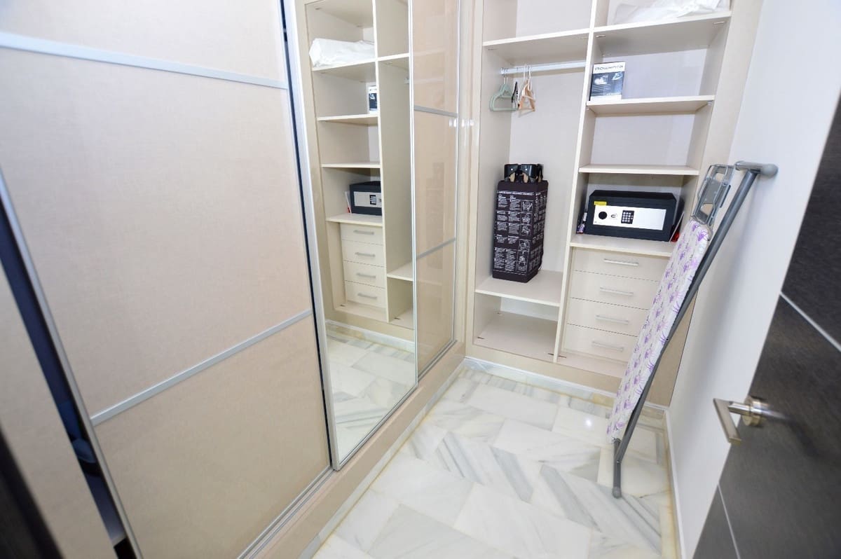 Chalet de 6 habitaciones en Benalmádena en venta con piscina - 1.450.000 € (Ref: 8226076)