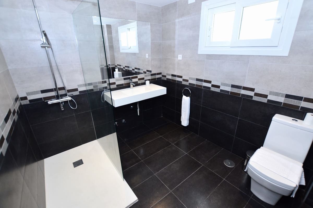 Chalet de 6 habitaciones en Benalmádena en venta con piscina - 1.450.000 € (Ref: 8226076)