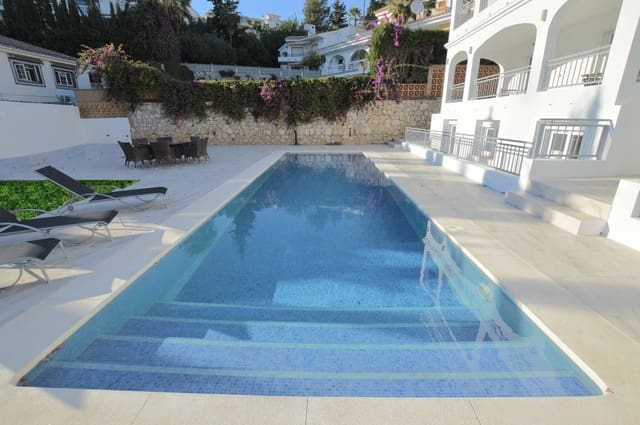 6 soveværelse Villa til salg i Torremuelle, Benalmádena med swimmingpool - € 1.450.000 (Ref: 8226076)