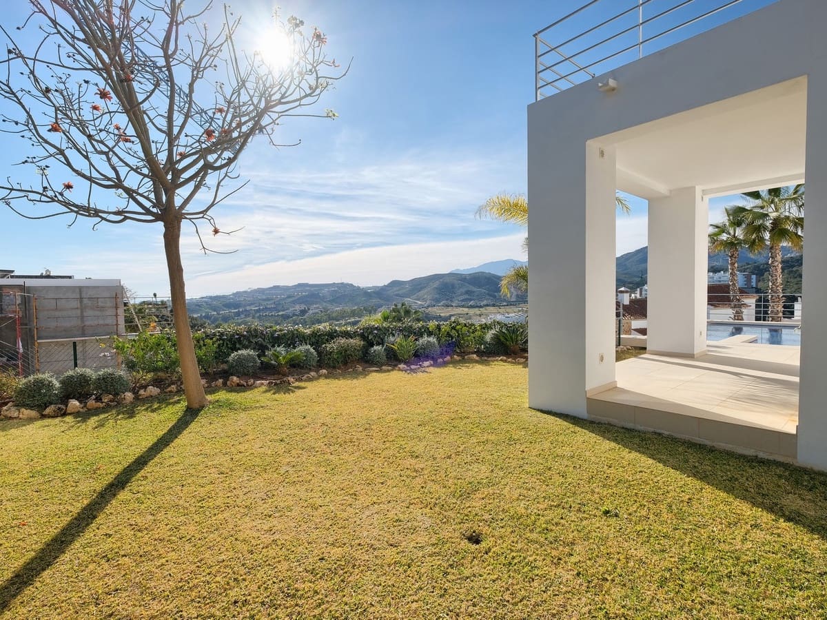 4 camera da letto Villa in vendita in Benahavis con piscina garage - 2.300.000 € (Rif: 8229189)