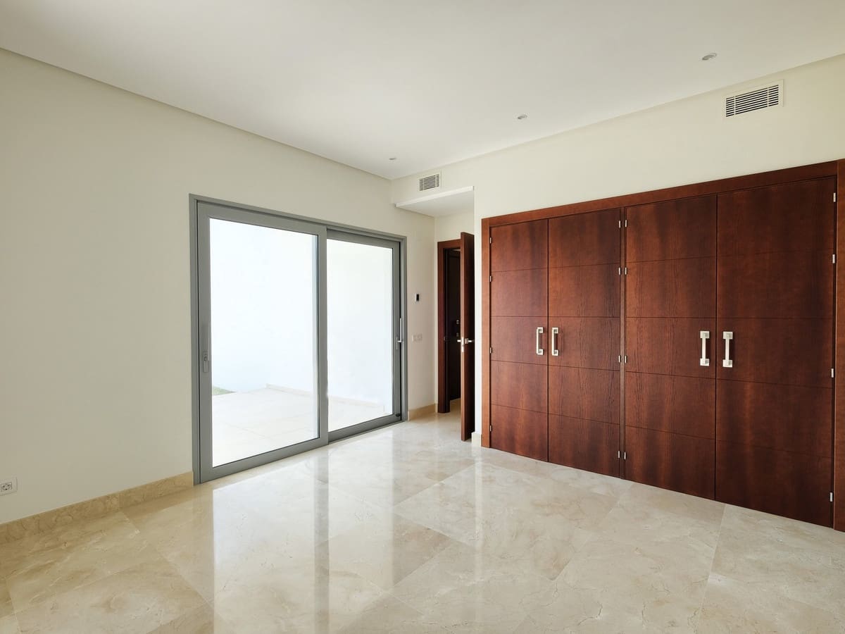 Chalet de 4 habitaciones en Benahavís en venta con piscina garaje - 2.300.000 € (Ref: 8229189)