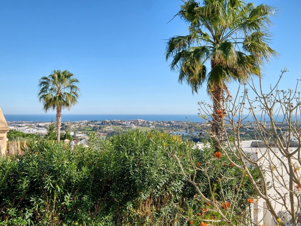 Chalet de 4 habitaciones en Benahavís en venta con piscina garaje - 2.300.000 € (Ref: 8229189)