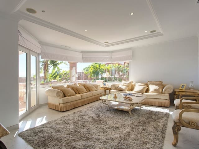 8 sypialnia Willa na sprzedaż w Los Flamingos, Benahavís z basenem garażem - 3 995 000 € (Ref: 8229191)