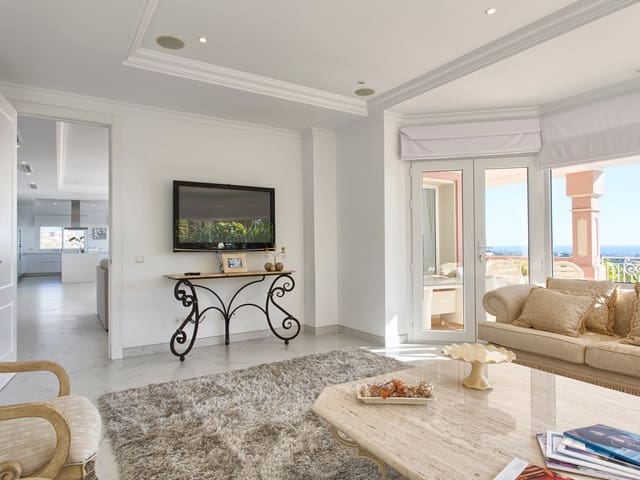 8 sypialnia Willa na sprzedaż w Los Flamingos, Benahavís z basenem garażem - 3 995 000 € (Ref: 8229191)