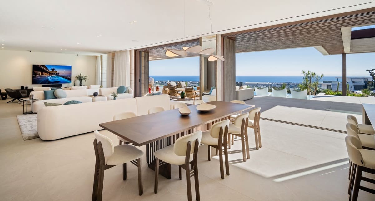 5 makuuhuone Huvila myytävänä paikassa Benahavis mukana uima-altaan - 5 995 000 € (Ref: 8242702)