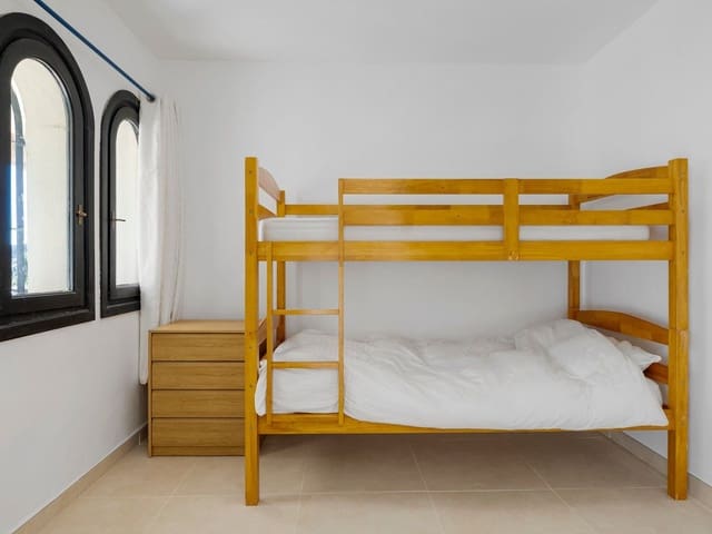 4 soveværelse Villa til salg i Valle Romano Golf, Estepona med swimmingpool garage - € 890.000 (Ref: 8247547)