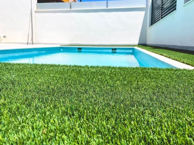 Chalet de 3 habitaciones en Pinar de Campoverde, Pilar de la Horadada en venta con piscina garaje - 421.560 € (Ref: 8286746)