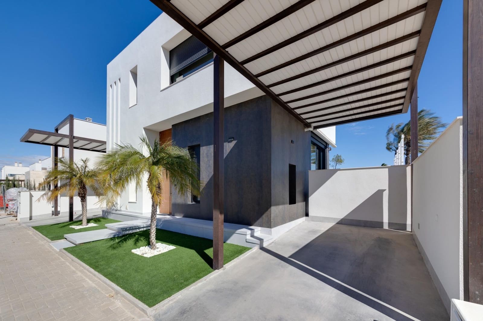 3 soverom Villa til salgs i Pilar de la Horadada med svømmebasseng garasje - € 594 000 (Ref: 8300332)