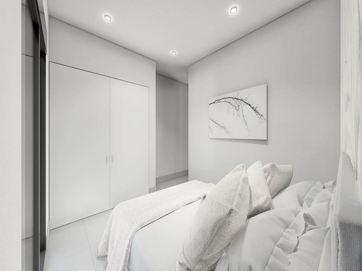 4 soveværelse Villa til salg i Roldan med swimmingpool garage - € 674.500 (Ref: 8302796)