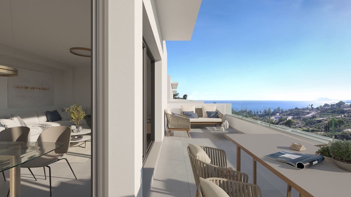 4 bedroom Townhouse for sale in Manilva with pool - € 490,000 (Ref: 8322665)