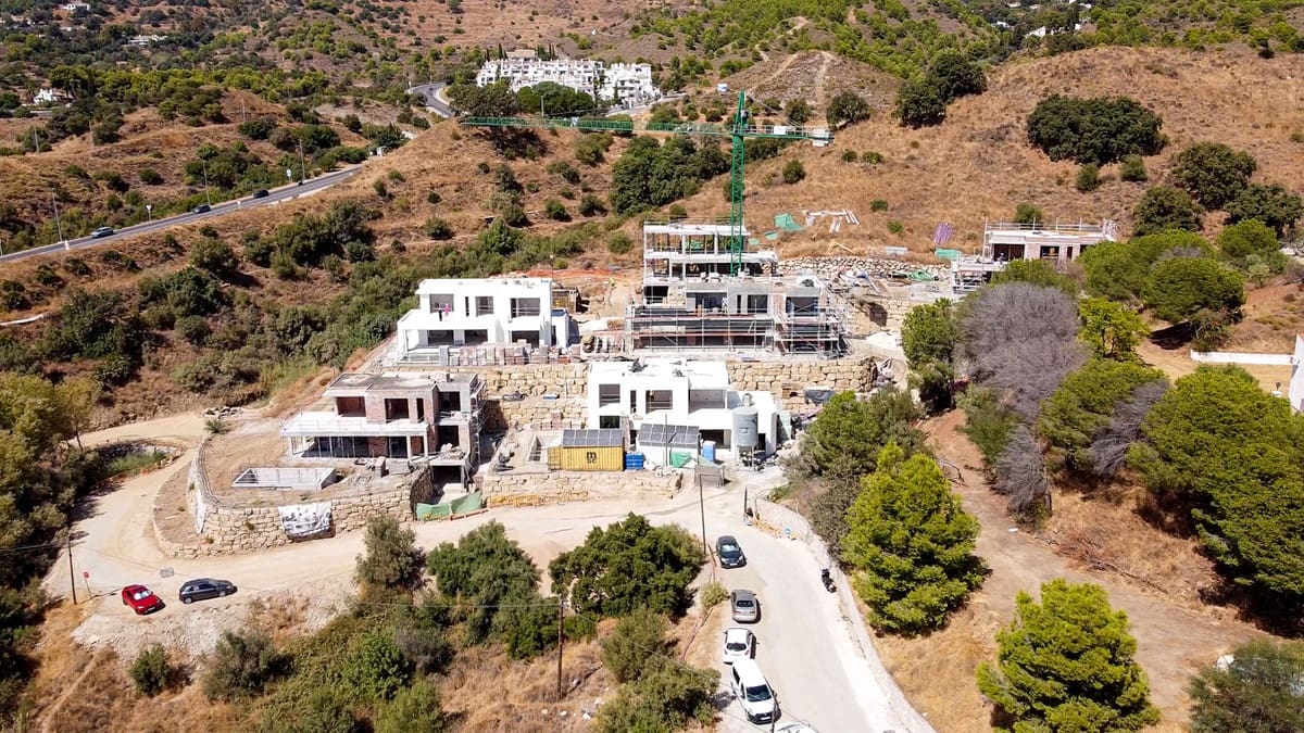 4 soverom Villa til salgs i Mijas med svømmebasseng - € 1 975 000 (Ref: 8332626)