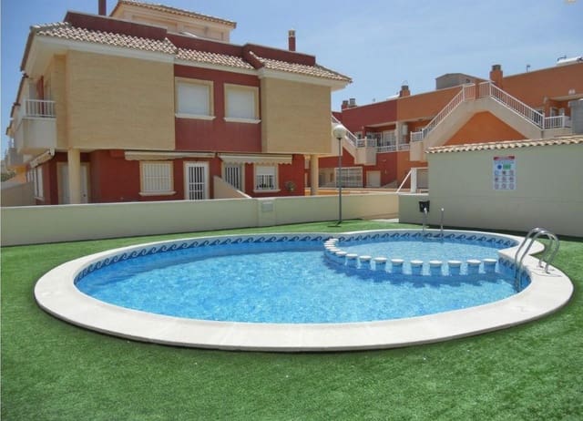 2 slaapkamer Appartement te koop in Torre de la Horadada, Pilar de la Horadada met zwembad garage - € 225.000 (Ref: 8339632)