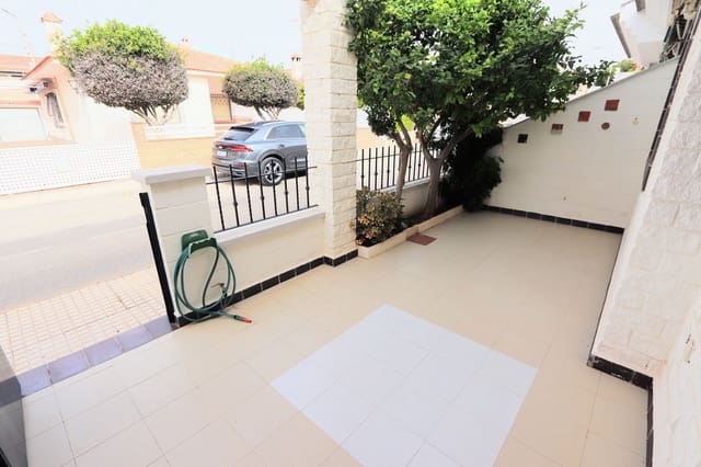 4 soverom Villa til salgs i Torre de la Horadada, Pilar de la Horadada - € 249 000 (Ref: 8363082)