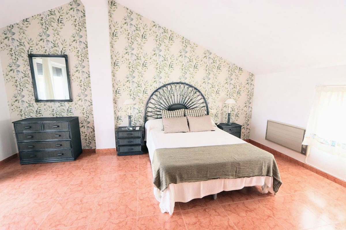 4 chambre Villa/Maison à vendre à Torre de la Horadada - 249 000 € (Ref: 8363082)