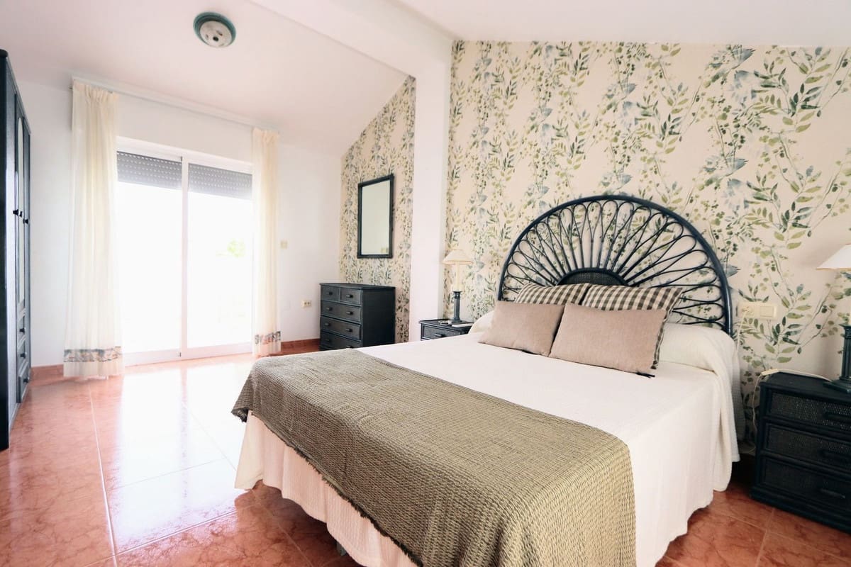 4 chambre Villa/Maison à vendre à Torre de la Horadada - 249 000 € (Ref: 8363082)