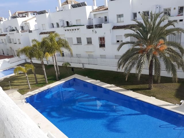 3 makuuhuone Huoneisto myytävänä paikassa Valle Romano Golf, Estepona mukana uima-altaan - 375 000 € (Ref: 8411388)