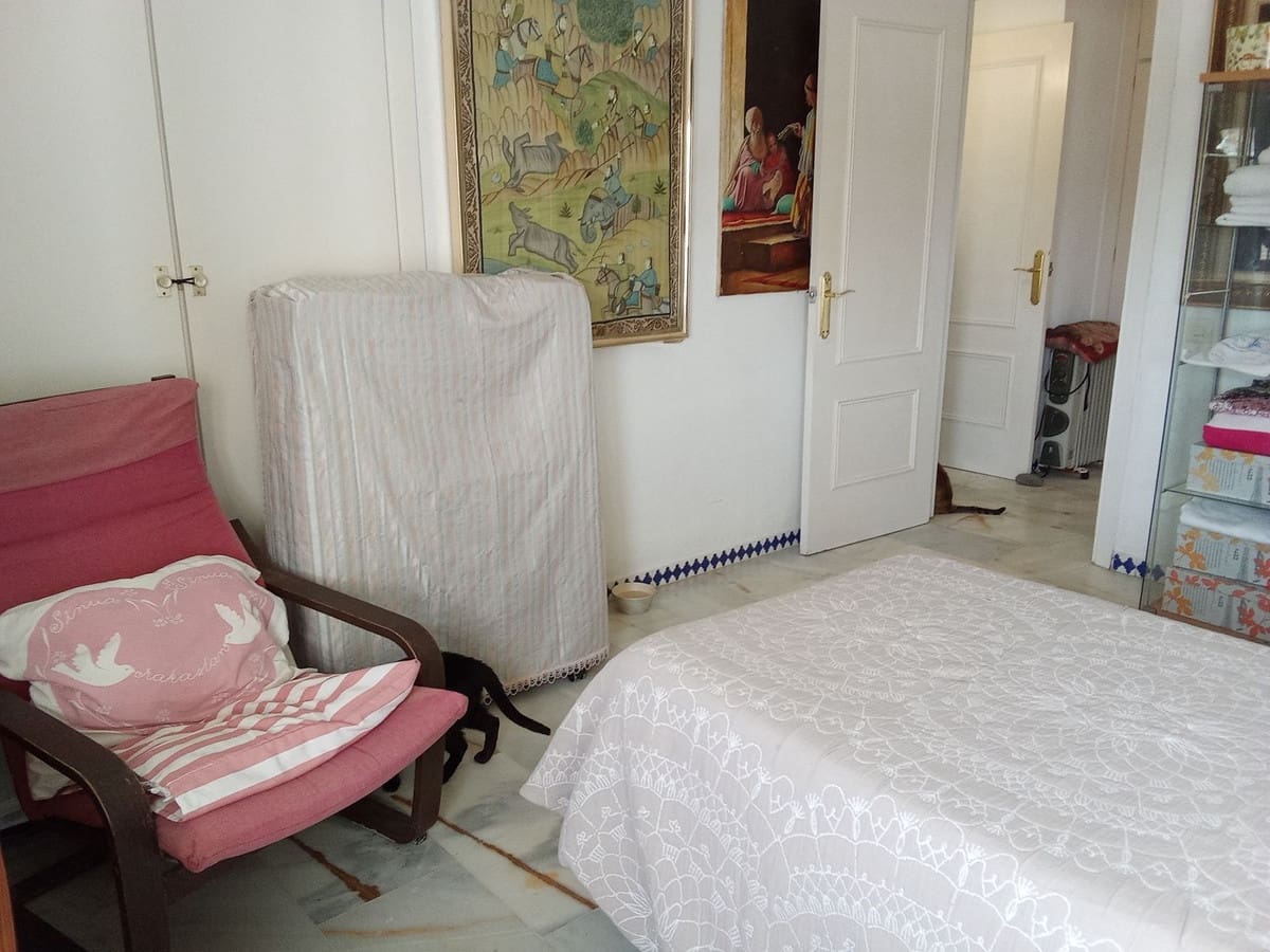 2 soveværelse Lejlighed til salg i Estepona med swimmingpool garage - € 445.000 (Ref: 8435599)