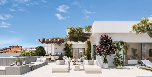 2 bedroom Apartment for sale in Casares Golf - Casares del Sol, Casares with pool - € 446,000 (Ref: 8442399)