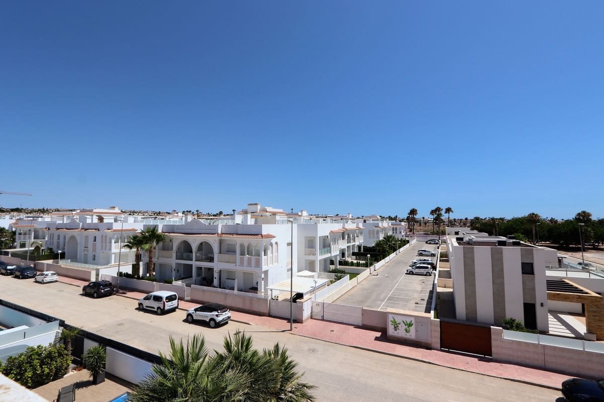 3 camera da letto Villa in vendita in Ciudad Quesada con piscina garage - 545.000 € (Rif: 8445860)