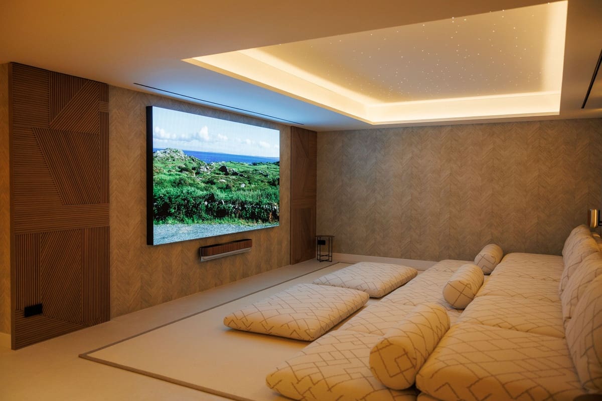 Chalet de 4 habitaciones en Marbella en venta con piscina - 4.900.000 € (Ref: 8450054)