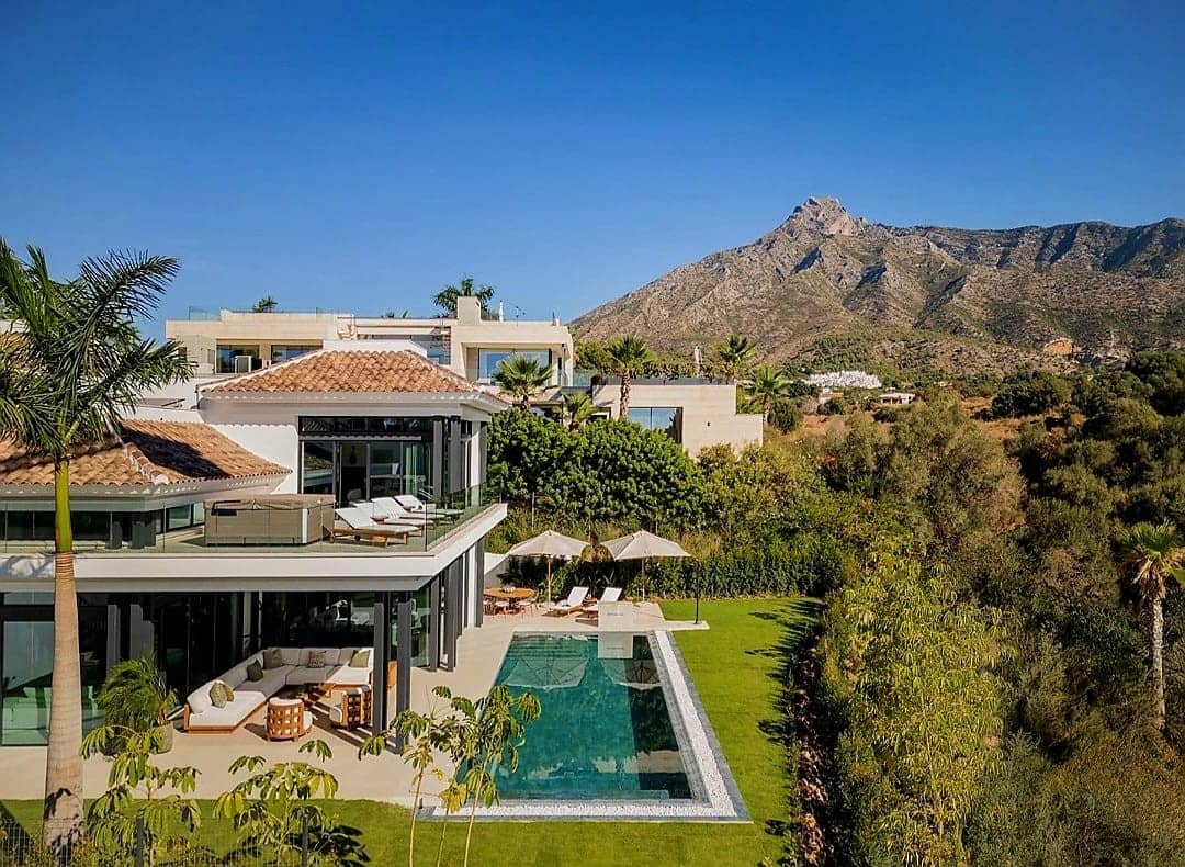 4 soveværelse Villa til salg i Marbella med swimmingpool - € 4.900.000 (Ref: 8450054)