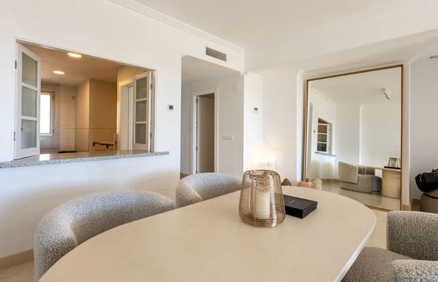 2 makuuhuone Huoneisto myytävänä paikassa El Paraiso, Estepona mukana uima-altaan 
autotalli - 480 000 € (Ref: 8474085)