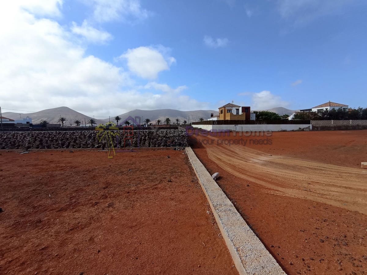 Byggegrund til salg i La Oliva - € 92.350 (Ref: 8479287)