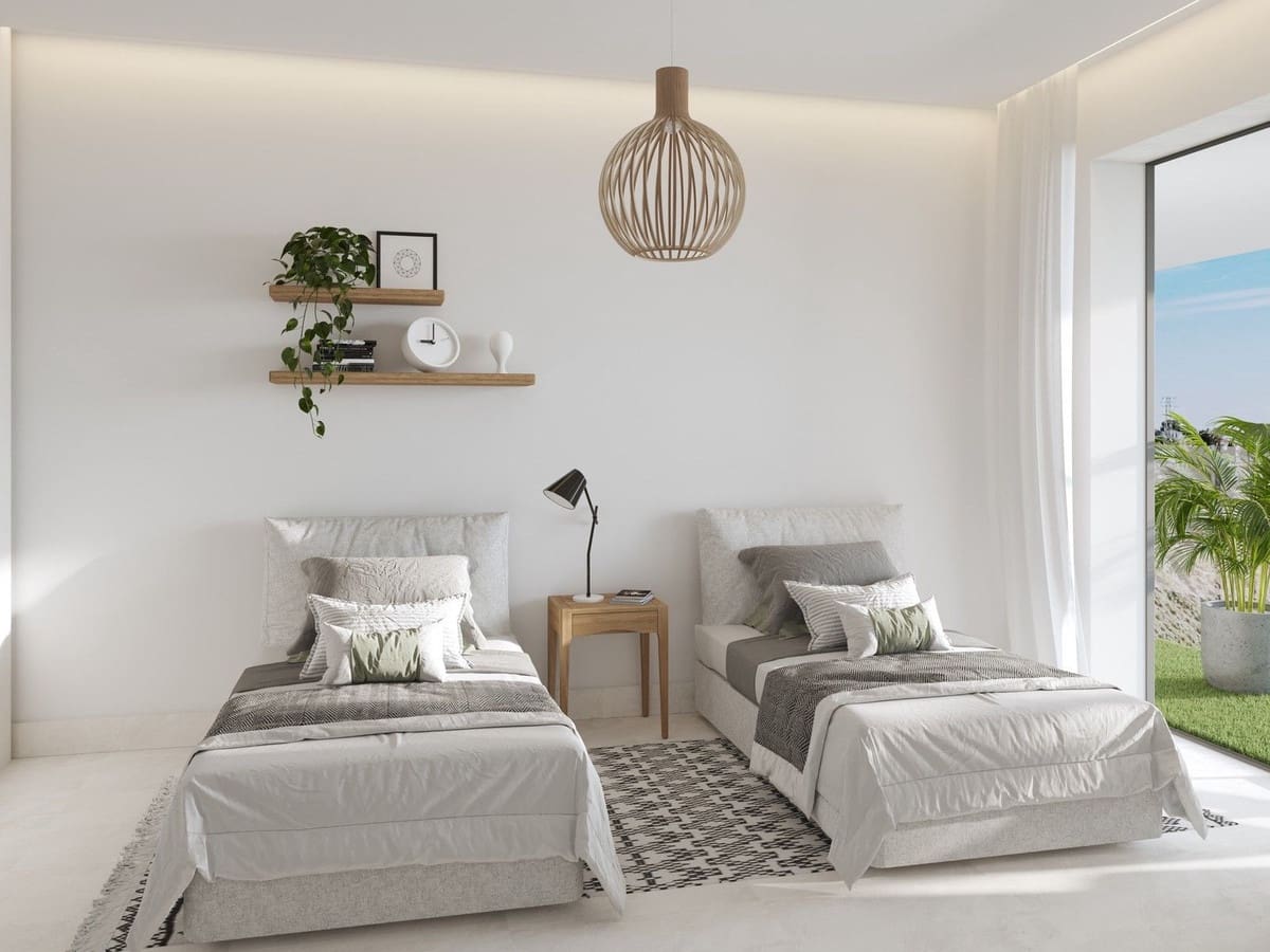 4 soveværelse Semi-Rækkehus til salg i Fuengirola med swimmingpool garage - € 1.300.000 (Ref: 8487779)