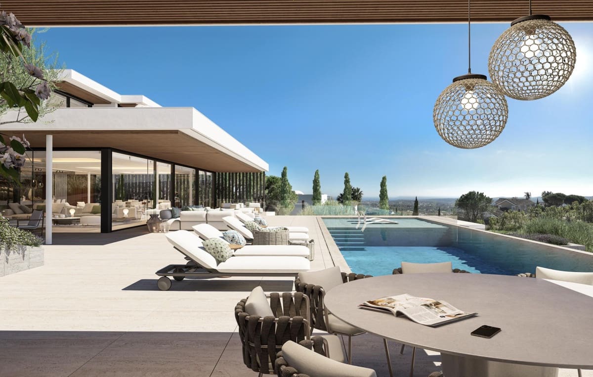 4 bedroom Villa for sale in Sotogrande with pool - € 6,300,000 (Ref: 8489073)