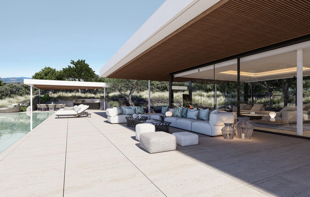 4 bedroom Villa for sale in Sotogrande with pool - € 6,300,000 (Ref: 8489073)