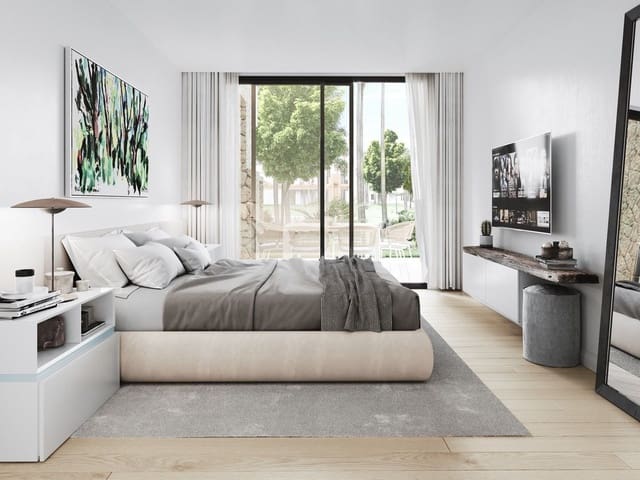 2 soverom Leilighet til salgs i New Golden Mile, Estepona med svømmebasseng garasje - € 645 000 (Ref: 8493536)