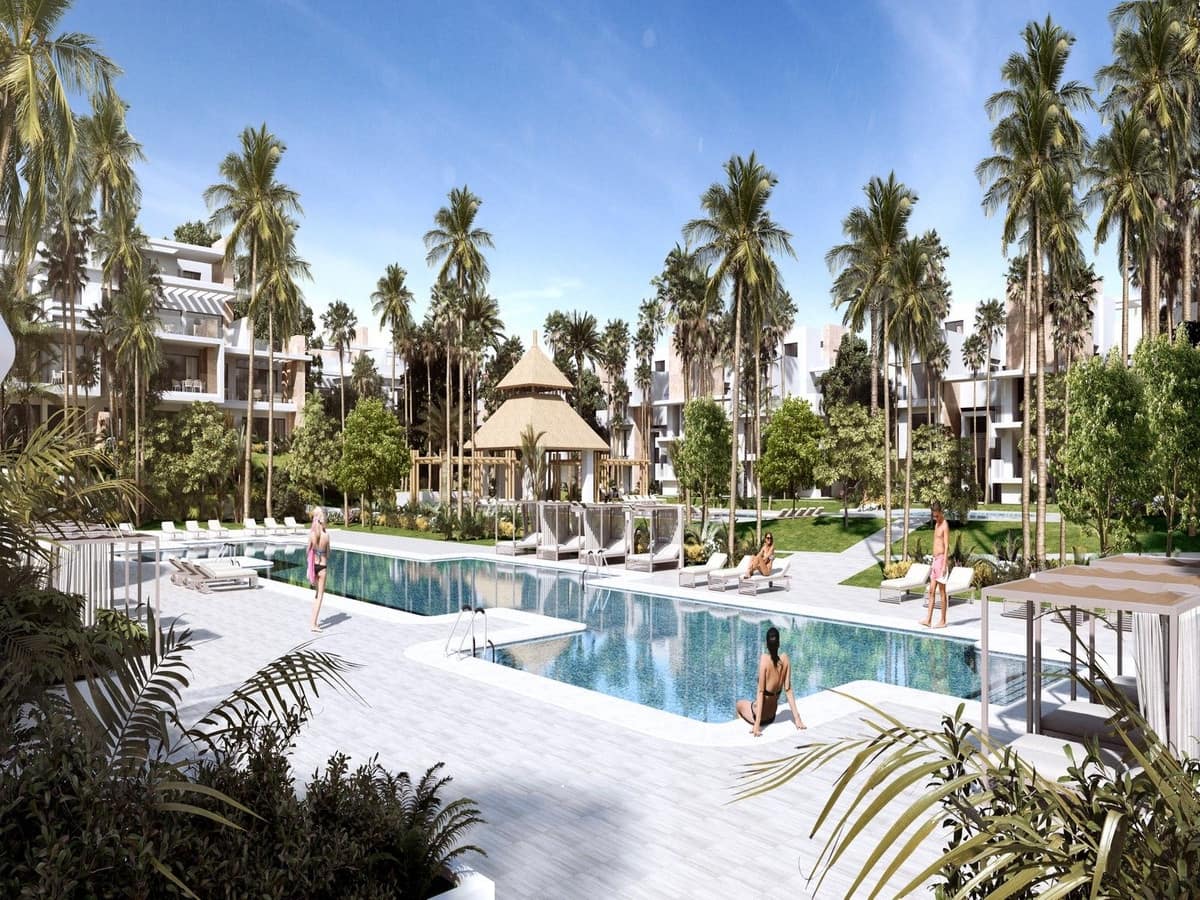 2 soverom Leilighet til salgs i New Golden Mile med svømmebasseng garasje - € 645 000 (Ref: 8493536)