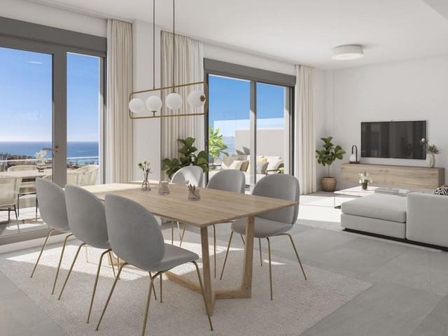 3 soverom Kjedet enebolig til salgs i Manilva med svømmebasseng garasje - € 390 000 (Ref: 8498875)