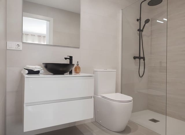 3 chambre Villa/Maison à vendre à Torre-Pacheco avec piscine - 303 000 € (Ref: 8505707)