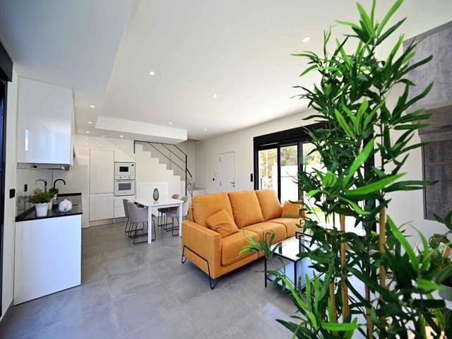 2 bedroom Townhouse for sale in Orihuela with pool - € 342,000 (Ref: 8523035)